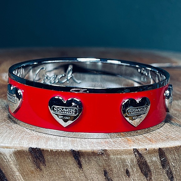 COACH HEART BANGLE - Picture 1 of 12